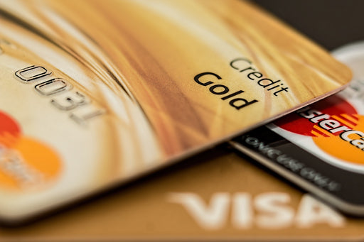 Can I Put My Credit Card In My Phone Case?